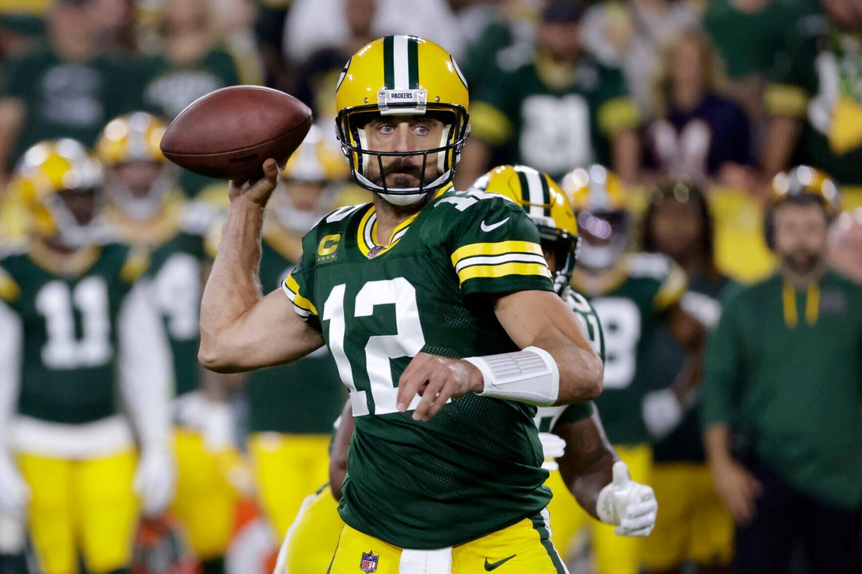 Bears Packers Football
